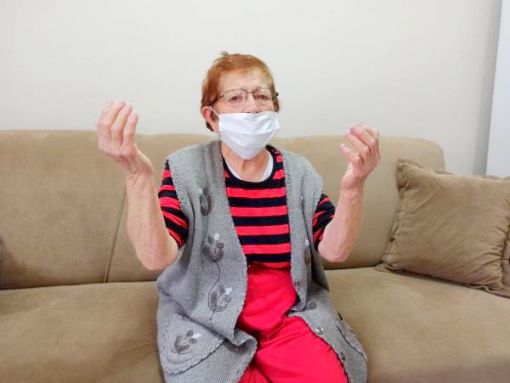  Kocasının dövdüğü 76 yaşındaki kadın, İzmir'e götürüldü 1