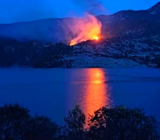  Laçin ilçesindeki orman yangını, 5 saatte söndürüldü 5