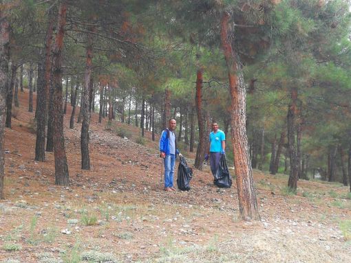  Osmancık Belediyesi Düztepe Çamlık Piknik Alanını temizledi 3
