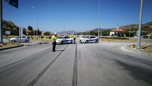  Osmancık Küçük Sanayi kavşağında trafik kazası 2 yaralı 3