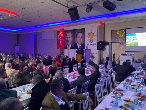  Osmancık'ta AK Parti liler yemekte buluştu 1