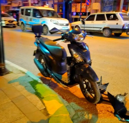  Osmancık'ta motosikletle otomobil çarpıştı 1 yaralı 2