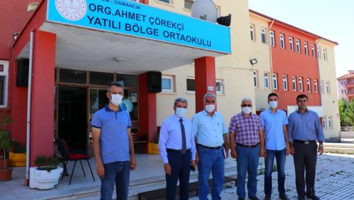  Osmancık'taki okulları inceledi 2