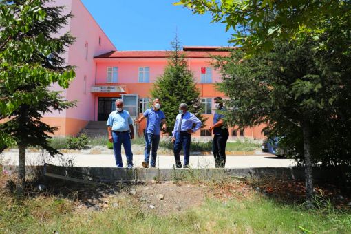  Osmancık'taki okulları inceledi 4