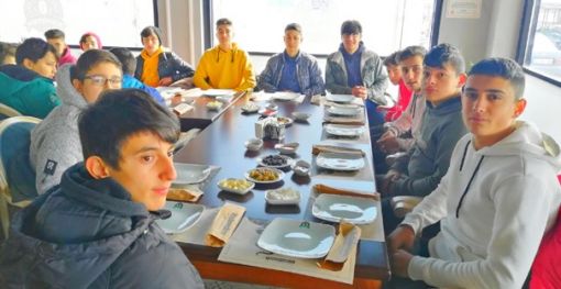  Çorum Osmancık Ülkü Ocakları Ocak Yönetimi ve Ortaöğretim Birimi kahvaltıda buluştu. 2