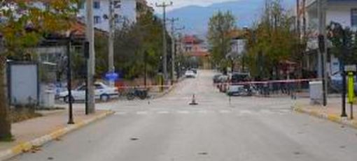  Osmancık’ta Mahkeme kararı nedeniyle mülk sahipleri caddeyi yaya ve araç trafiğine kapattı 10