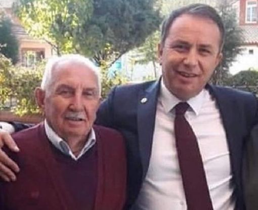  Bakan Soylu, AK Parti'li Ceylan'ın babasının cenazesine katıldı 1