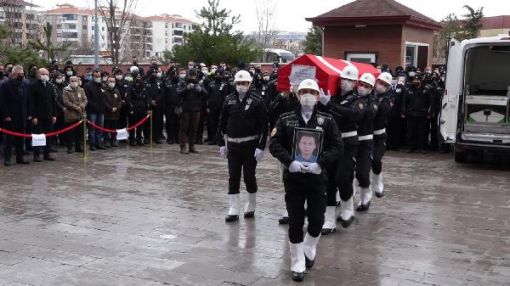  Kalp krizinden hayatını kaybeden çevik kuvvet polisi için tören 6