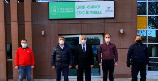  Makineci Osmancık Gençlik Merkezi'ni ziyaret etti