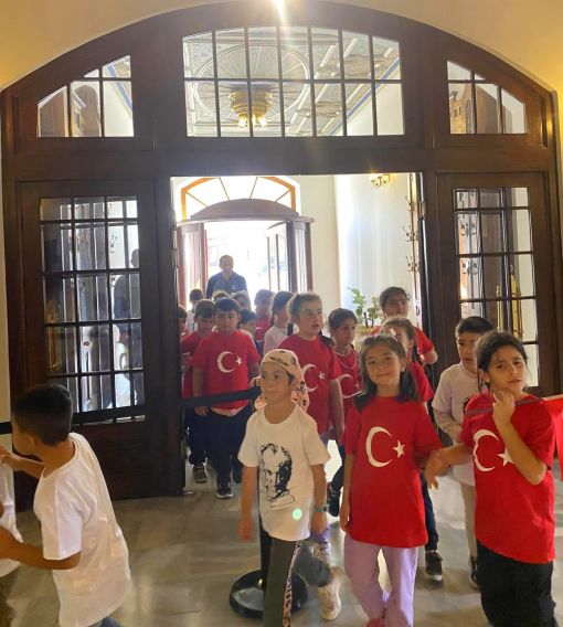  Osmancık 75.Yıl Cumhuriyet İlkokulu Ata’sını ziyaret etti 15