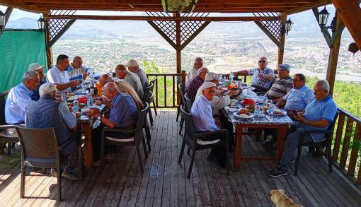  Osmancık Emekliler derneğinden yemekli toplantı 5