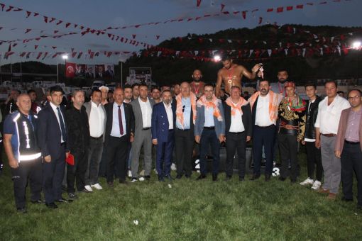  Osmancık güreş ağası Selman Erdoğan 2