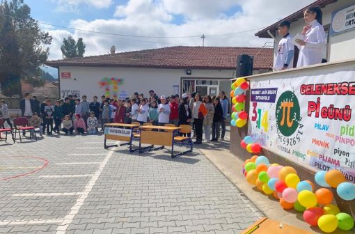  Osmancık Mehmet Akif Ersoy Ortaokulunda Dünya Pi Günü Kutlandı 10