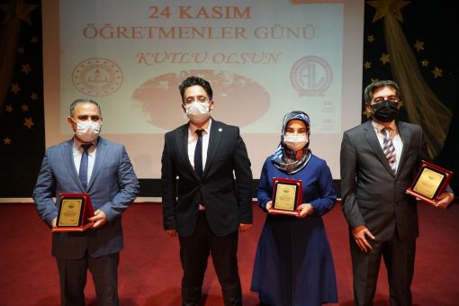  Osmancık'ta 24 Kasım Öğretmenler Günü Kutlandı 12