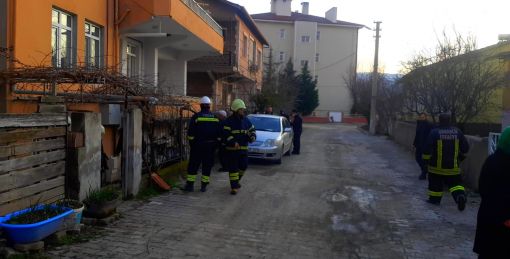  Osmancık'ta elektrik kontağından çıkan yangın korkuttu 7