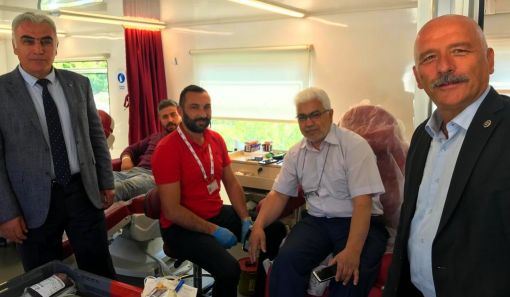  Osmancık'ta Okul Bahçesinde Kan Bağışı Kampanyası Düzenlendi 5