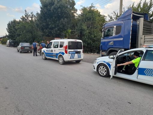  Osmancık'ta otomobil motosiklete çarptı 2