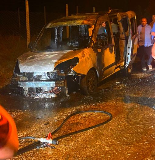 Osmancık'ta otomobil yandı 2