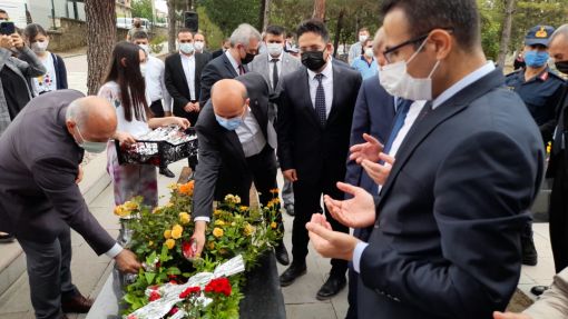 Osmancık'ta Şehit Şenay Aybüke Yalçın öğretmen mezarı başında anıldı 1