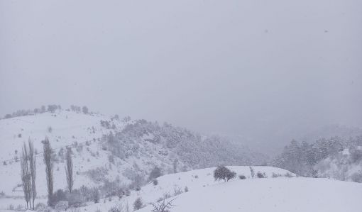  Osmancık’ın yüksek kesimlerine kar yağdı 4