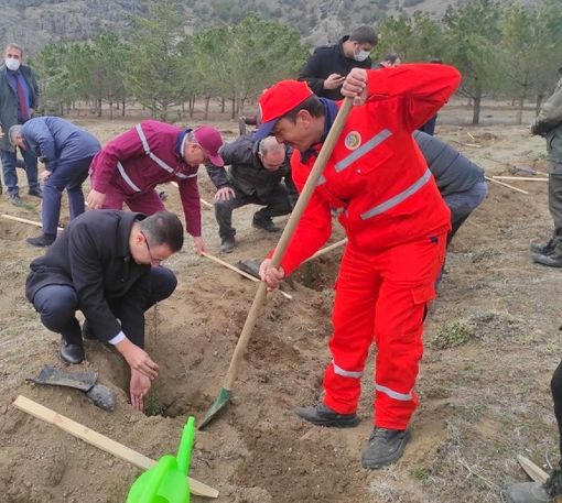  Osmancık’ta 21- 26 Mart Dünya Ormancılık Haftası fidan dikilerek kutlandı 2