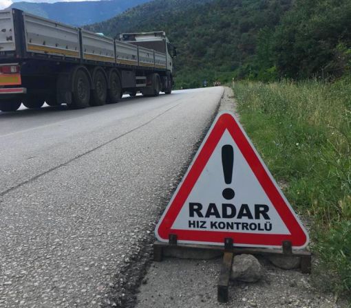 Osmancık’ta 24 saat Radarla Hız Denetimi Gerçekleştiriliyor 2