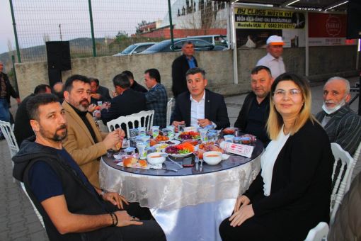  Osmancık’ta  AK Parti Teşkilatının  Vefa İftarında buluştular 11