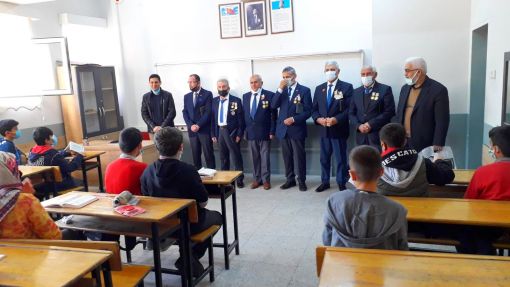  Osmancık’ta Gazilerin Okul Ziyareti Öğrencileri Sevindirdi 12