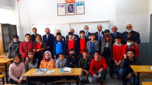  Osmancık’ta Gazilerin Okul Ziyareti Öğrencileri Sevindirdi 9