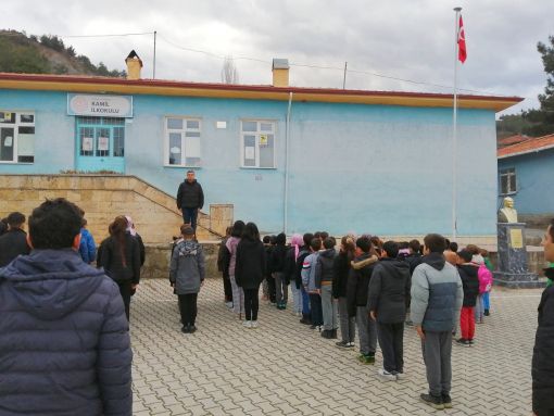  Osmancık’ta ki okullarda 1 dakikalık saygı duruşunda bulunuldu 5