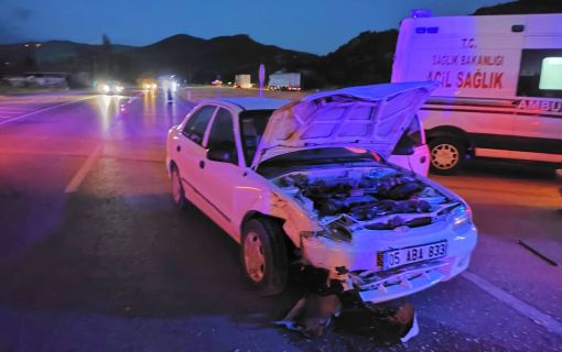  Osmancık’ta otomobiller çarpıştı 2’si çocuk 5 yaralı 5