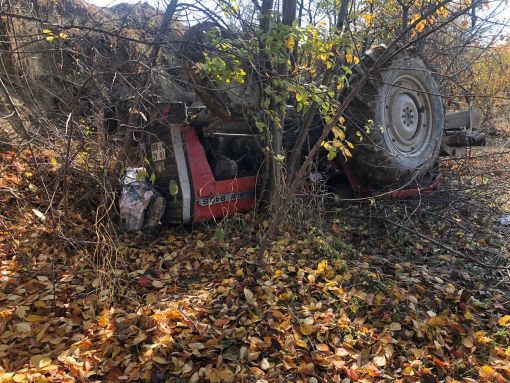  Traktörün altında kalan genç çiftçi hayatını kaybetti 1