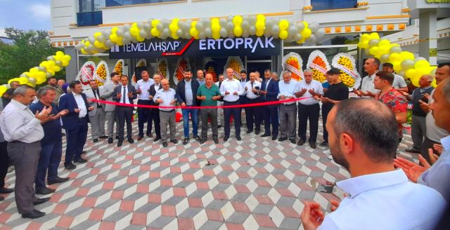 Osmancık'ta ERTOPRAK' tan muhteşem Temel Ahşap Bölge Bayi açılışı