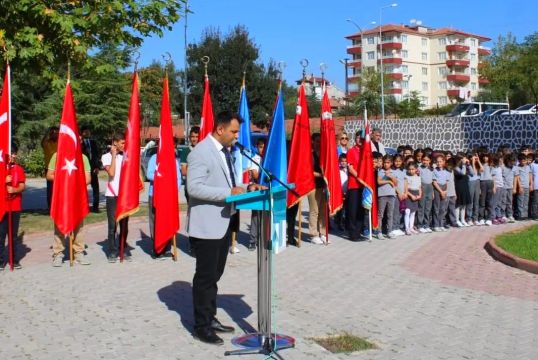 Osmancık'ta  İlköğretim Haftası kutlamaları