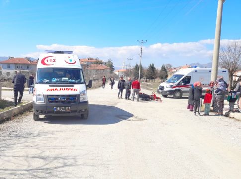Osmancık'ta Motosiklet hafriyat kamyonu ile  çarpıştı 2 yaralı